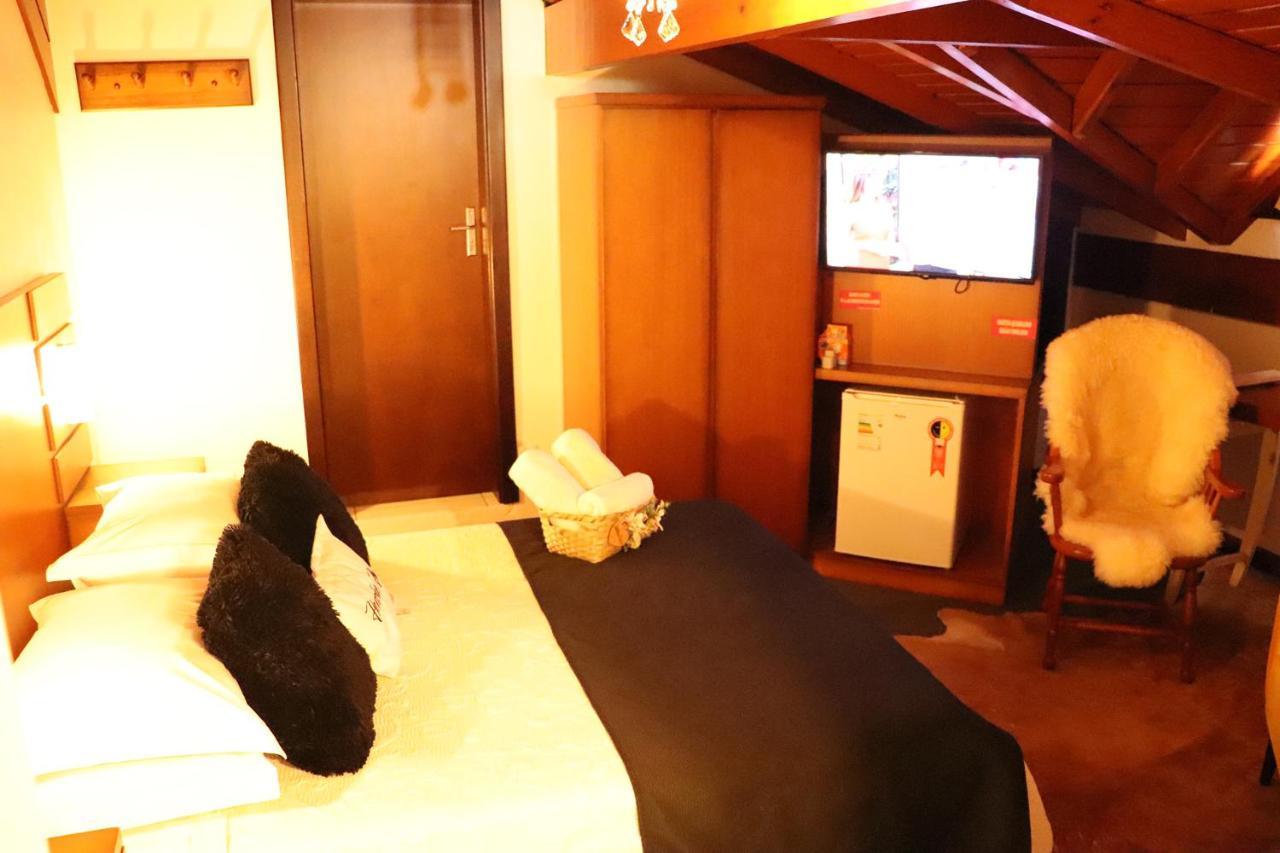 Pousada Hencke Haus (Adults Only) 카넬라 외부 사진